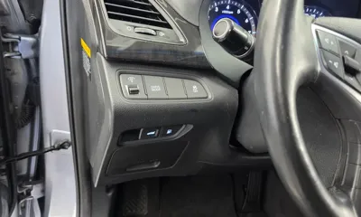 Hyundai Grandeur 2017, 82043 км, за 5795.4 USD - фото 16