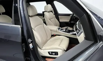 BMW X7 2022, 30584 км, за 58131.87 USD - фото 10