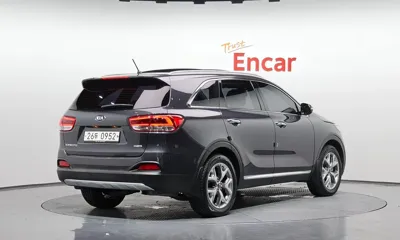 Kia Sorento 2016, 101709 км, за 8476.81 USD