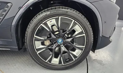 BMW iX3 2023, 99132 км, за 24812.92 USD