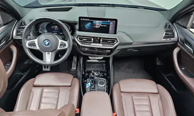 BMW iX3 2023, 99132 км, за 24812.92 USD - фото 7
