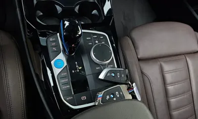 BMW iX3 2023, 99132 км, за 24812.92 USD - фото 9