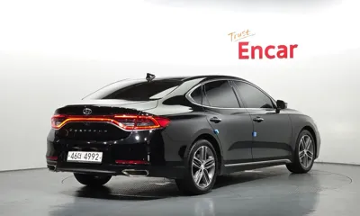 Hyundai Grandeur 2019, 73238 км, за 9441.94 USD