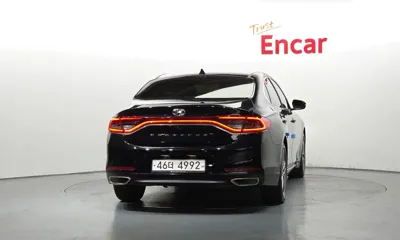 Hyundai Grandeur 2019, 73238 км, за 9441.94 USD