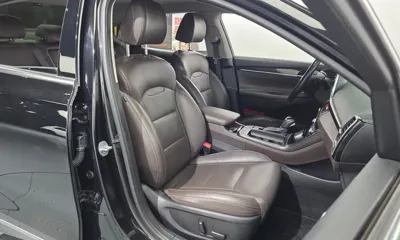 Hyundai Grandeur 2019, 73238 км, за 9432.74 USD - фото 12