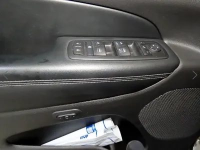 Jeep Cherokee 2015, 250315 км, за 4680.49 USD - фото 13