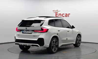BMW X1 2024, 12050 км, за 37015.39 USD