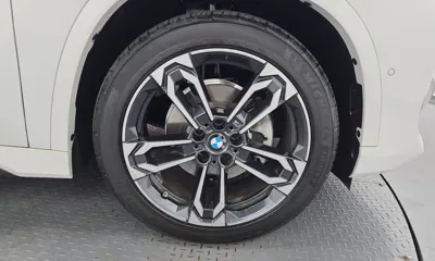BMW X1 2024, 12050 км, за 37015.39 USD