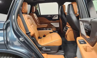 Lincoln Aviator 2020, 78925 км, за 22778 USD - фото 11