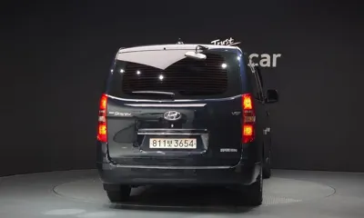 Hyundai Starex 2021, 54407 км, за 12026.26 USD