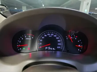 Kia Canival 2012, 124000 км, за 5829.07 USD - фото 13