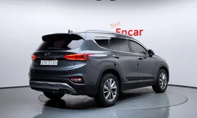 Hyundai Santafe 2019, 79936 км, за 11701.22 USD