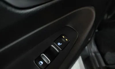 Hyundai Santafe 2019, 79936 км, за 11701.22 USD - фото 29