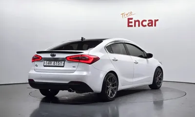 Kia K3 2013, 114026 км, за 3246.16 USD