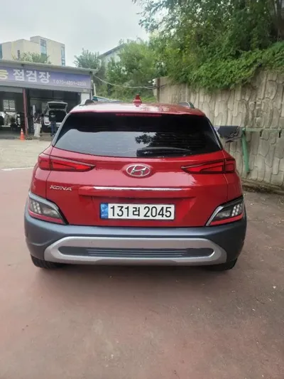 Hyundai Kona 2023, 40276 км, за 14212.07 USD