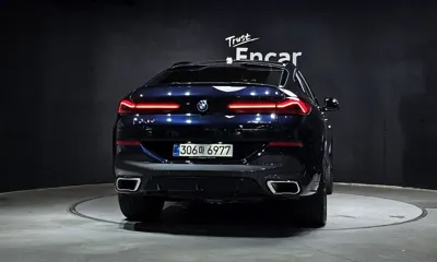 BMW X6 2026, 4205 км, за 87947.93 USD