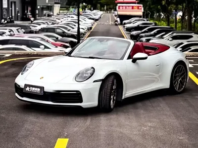 Porsche 911 · 2021 год