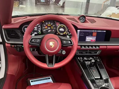 Porsche 911 2021, 90000 км, за 110356.89 USD - фото 15