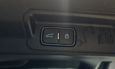 Ford Explorer 2020, 34648 км, за 20981.33 USD - фото 20