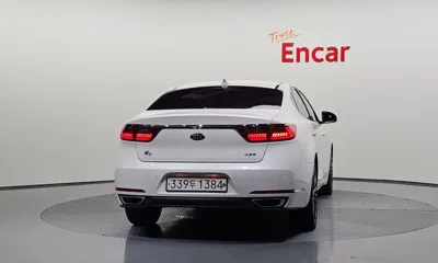 Kia K7 2017, 151961 км, за 6502.89 USD