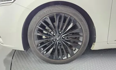 Kia K7 2017, 151961 км, за 6502.89 USD