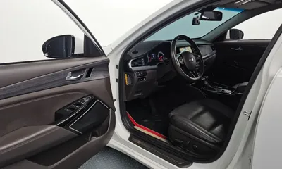 Kia K7 2017, 151961 км, за 6502.89 USD - фото 10