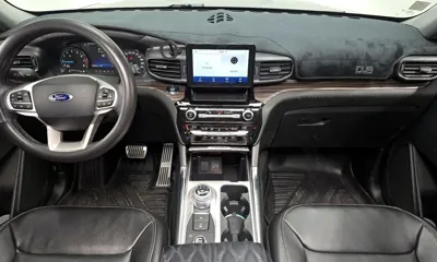 Ford Explorer 2021, 53109 км, за 19824.18 USD - фото 7