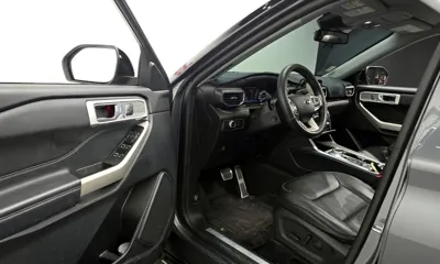 Ford Explorer 2021, 53109 км, за 19824.18 USD - фото 11