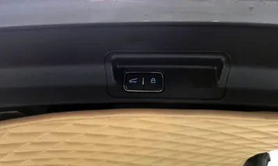 Ford Explorer 2021, 53109 км, за 19824.18 USD - фото 20