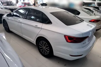 Volkswagen Sagitar 2020, 101100 км, за 11359 USD