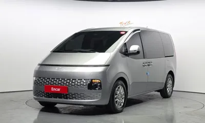Hyundai Staria