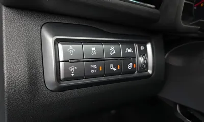 KG_Mobility_Ssangyong TIBOLI 2022, 51229 км, за 9572.18 USD - фото 19