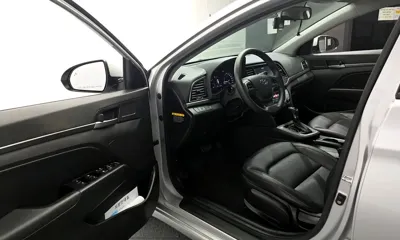 Hyundai Avante 2018, 42737 км, за 6830.61 USD - фото 10