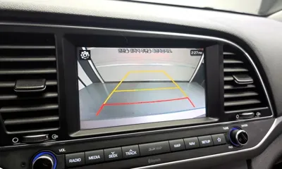Hyundai Avante 2018, 42737 км, за 6830.61 USD - фото 16