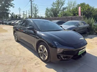 Xpeng MONA M03 · 2025 год