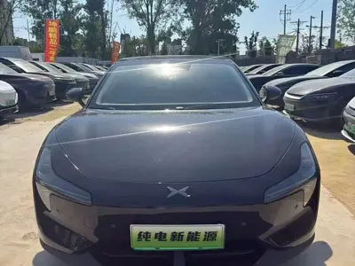 Xpeng MONA M03 2025, 30000 км, за 11775.22 USD