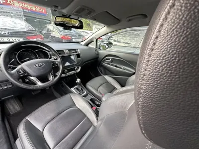 Kia Pride 2013, 131000 км, за 2888.28 USD - фото 8