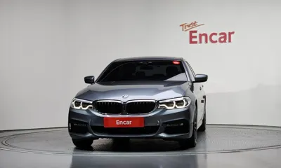 BMW 5-Series 2018, 45720 км, за 17915.32 USD