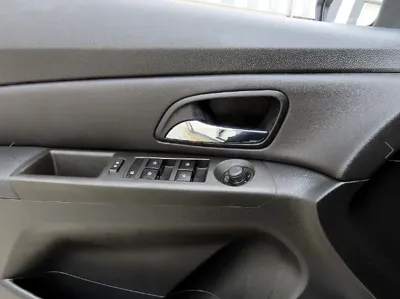 ChevroletGMDaewoo Cruze 2015, 146882 км, за 1765.79 USD - фото 12