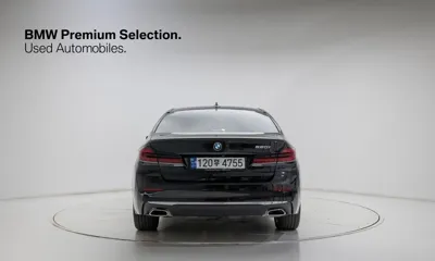 BMW 5-Series 2023, 24143 км, за 24720.29 USD