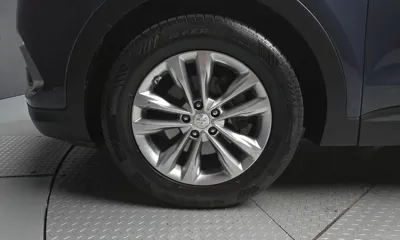 Hyundai Santafe 2017, 171230 км, за 6316.34 USD
