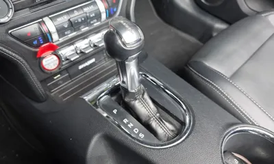 Ford Mustang 2016, 102153 км, за 17112.65 USD - фото 9