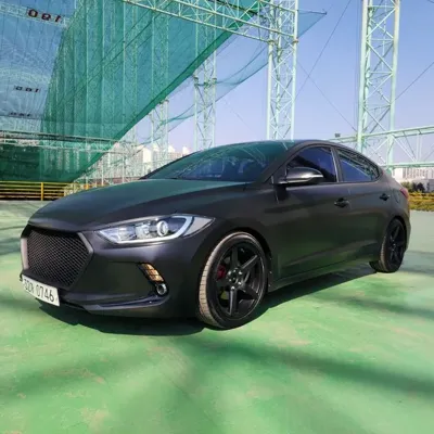 Hyundai Avante 2017, 111823 км, за 5513.98 USD