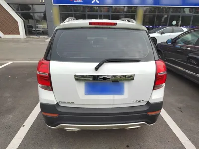 Chevrolet Captiva 2017, 83700 км, за 5672 USD - фото 6