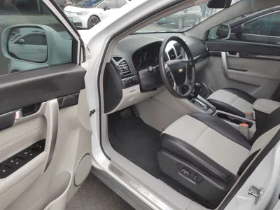 Chevrolet Captiva 2017, 83700 км, за 5672 USD - фото 21