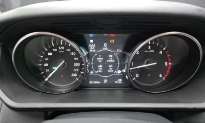 Land Rover Discovery 2019, 91529 км, за 14375.74 USD - фото 8