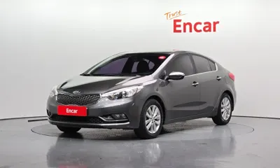 Kia K3 · 2013 год