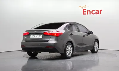 Kia K3 2013, 100082 км, за 3250.34 USD