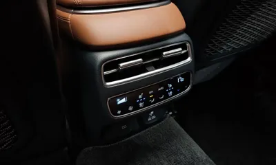 Genesis GV70 2025, 33162 км, за 37702.66 USD - фото 20
