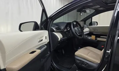 Toyota Sienna 2021, 54792 км, за 28620.19 USD - фото 10